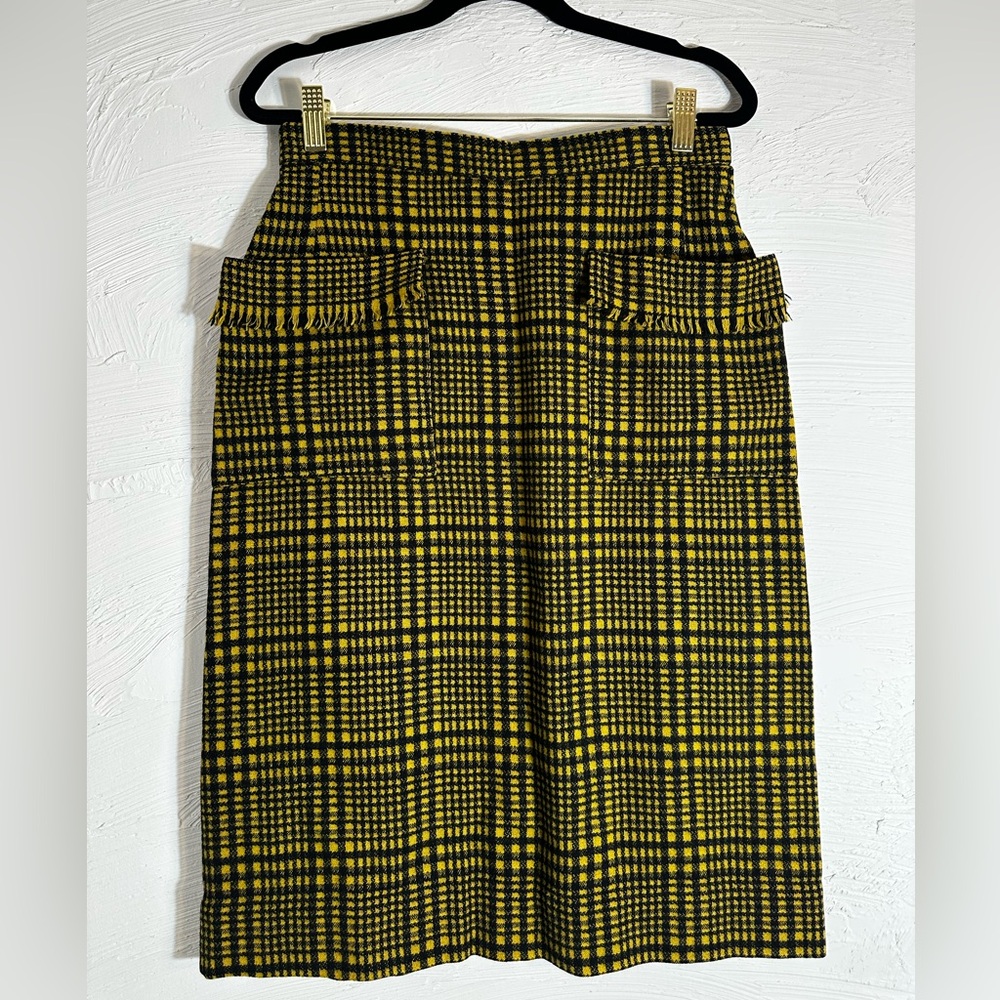 Chic Yellow and Black Checkered Pencil Skirt